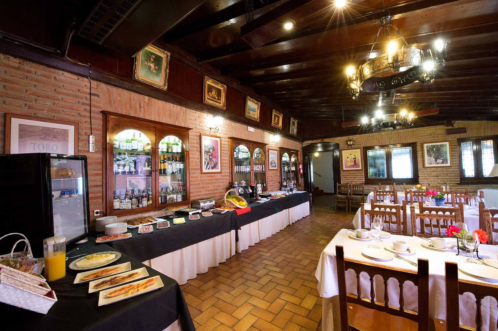 Hospedium Juan Ii Hotel 3*