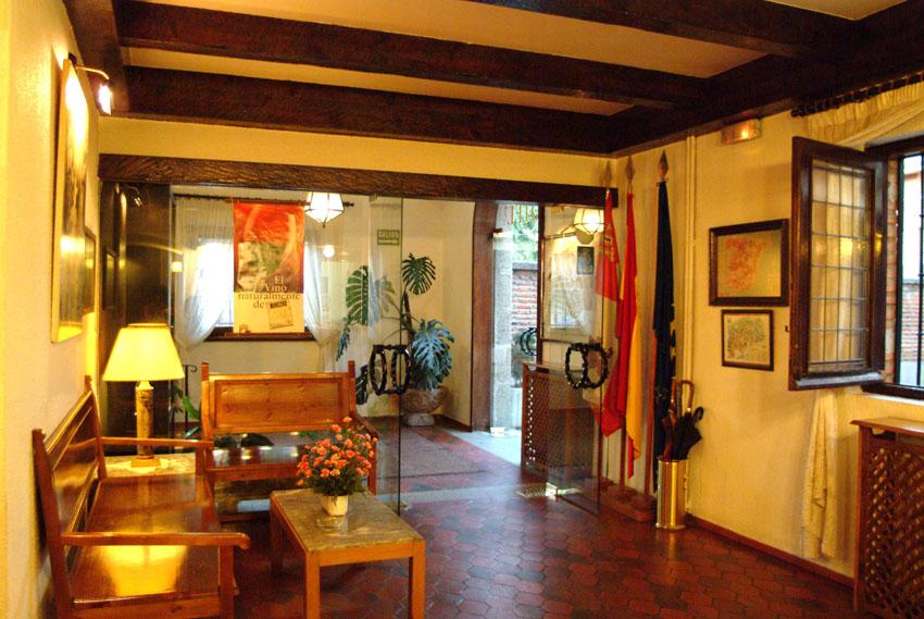 Hospedium Juan Ii Hotel